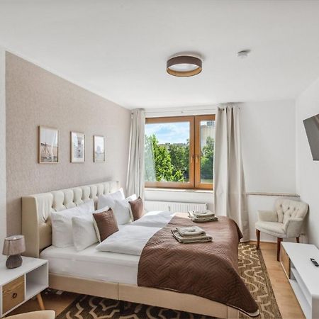 Charysma - Weserufer, Stylish, Schlafzimmer Mit Smart-Tv, 2 Parkplaetze Hamelin Exterior photo